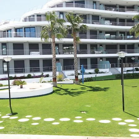 Beautiful In Elche With Kitchenette Arenales del Sol