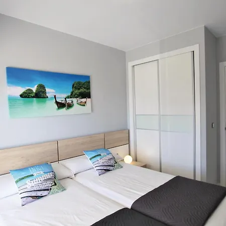 Beautiful In Elche With Kitchenette Apartment *
